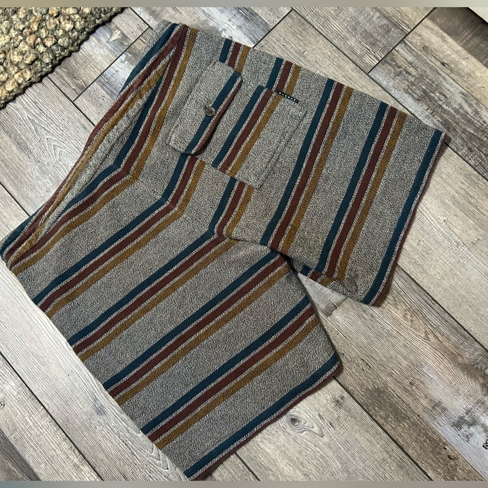 VISSLA Men's Multicolor Striped swim Trunks Board Shorts Woven Cotton Blend - Picture 5 of 6